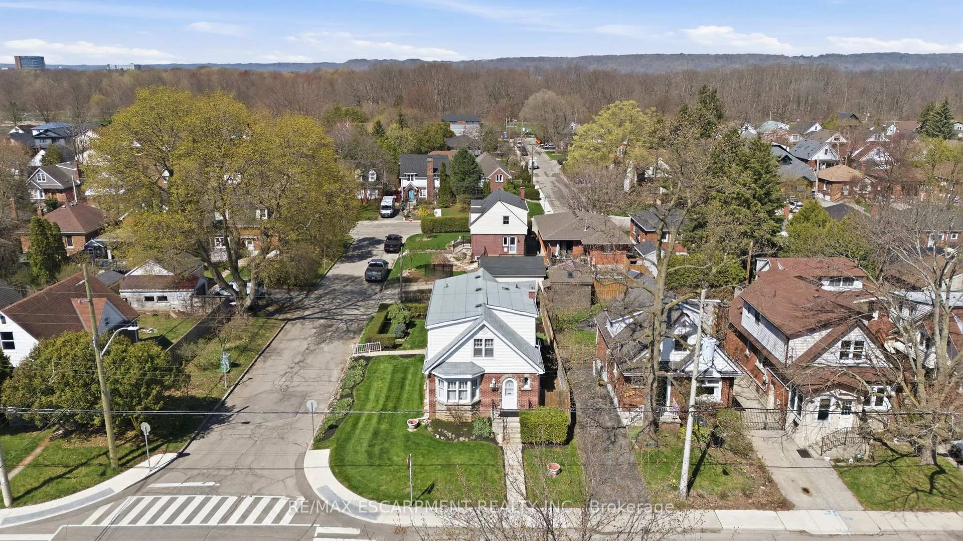 Photo 49 of 123 Longwood Road N, Hamilton, Westdale — HOMEH