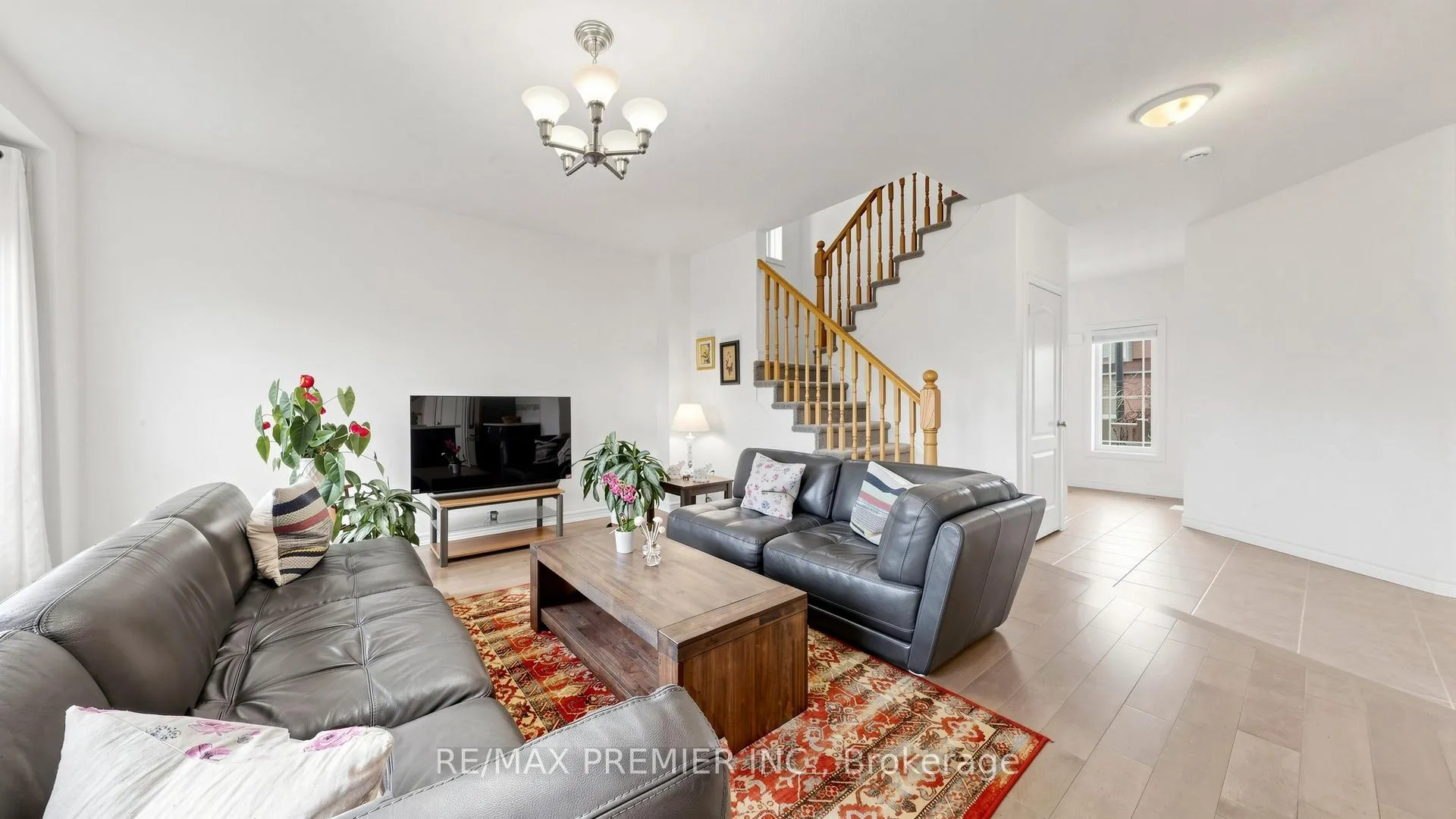 Photo 9 of 11 Arnold Crescent, Essa, Angus — HOMEH