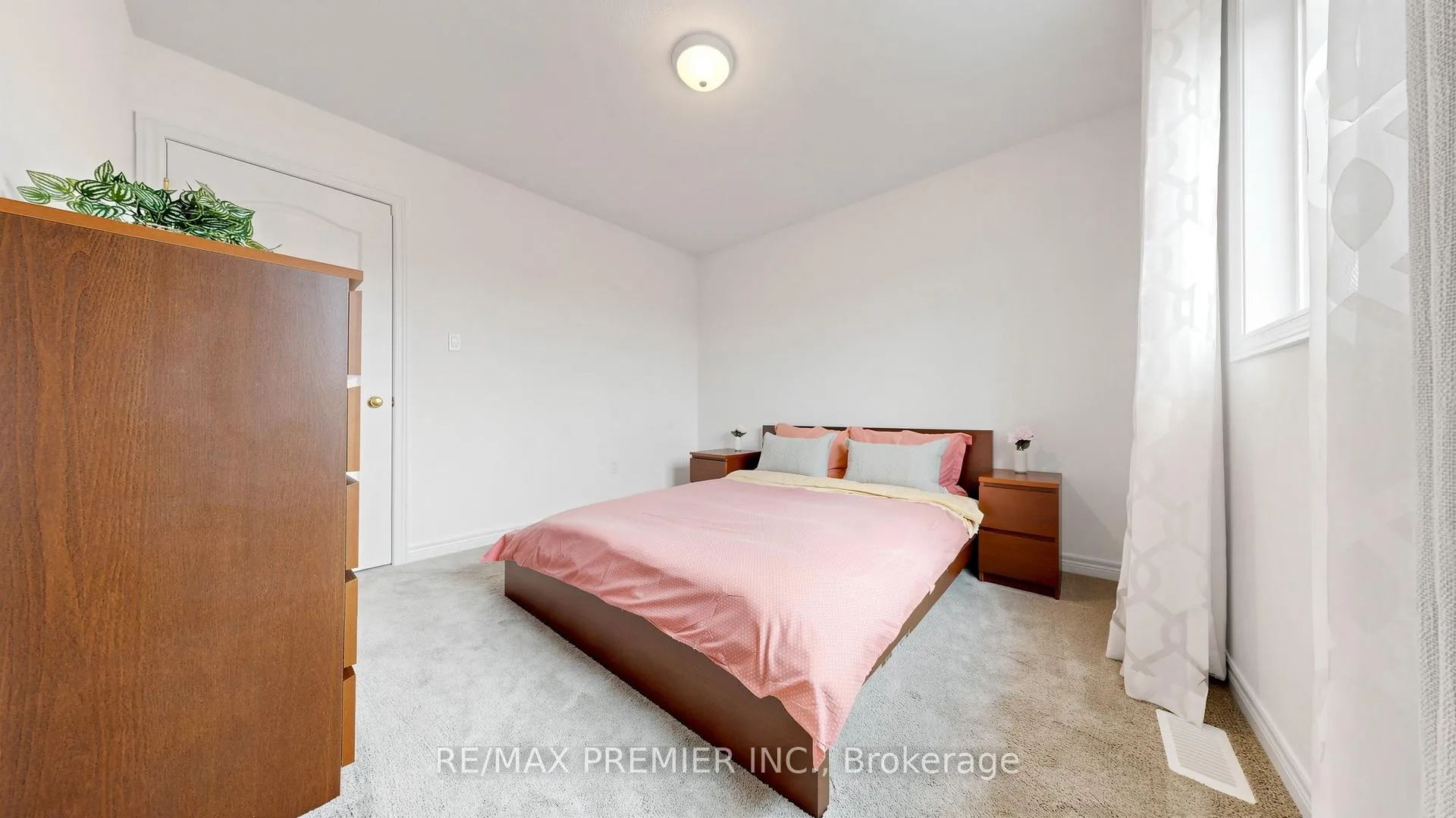 Photo 31 of 11 Arnold Crescent, Essa, Angus — HOMEH
