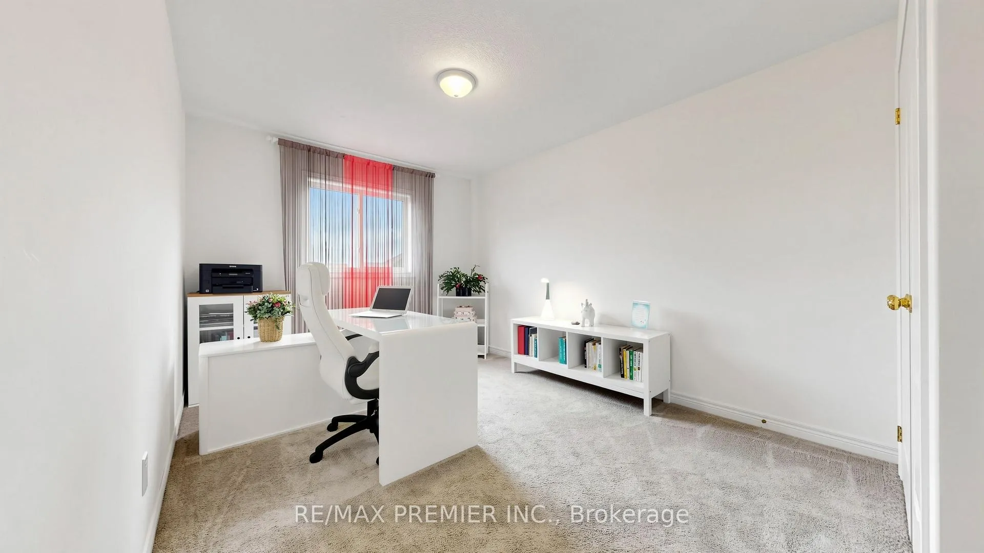 Photo 32 of 11 Arnold Crescent, Essa, Angus — HOMEH