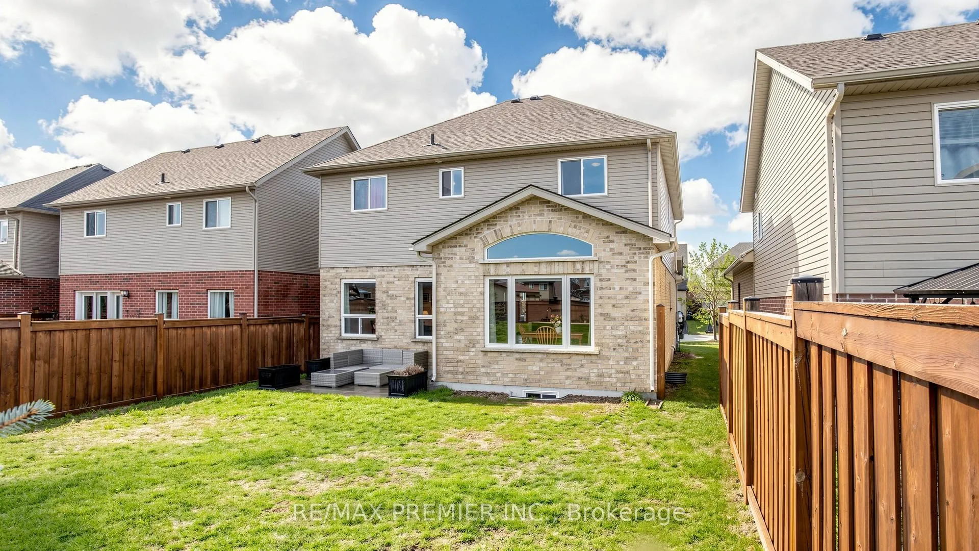 Photo 39 of 11 Arnold Crescent, Essa, Angus — HOMEH