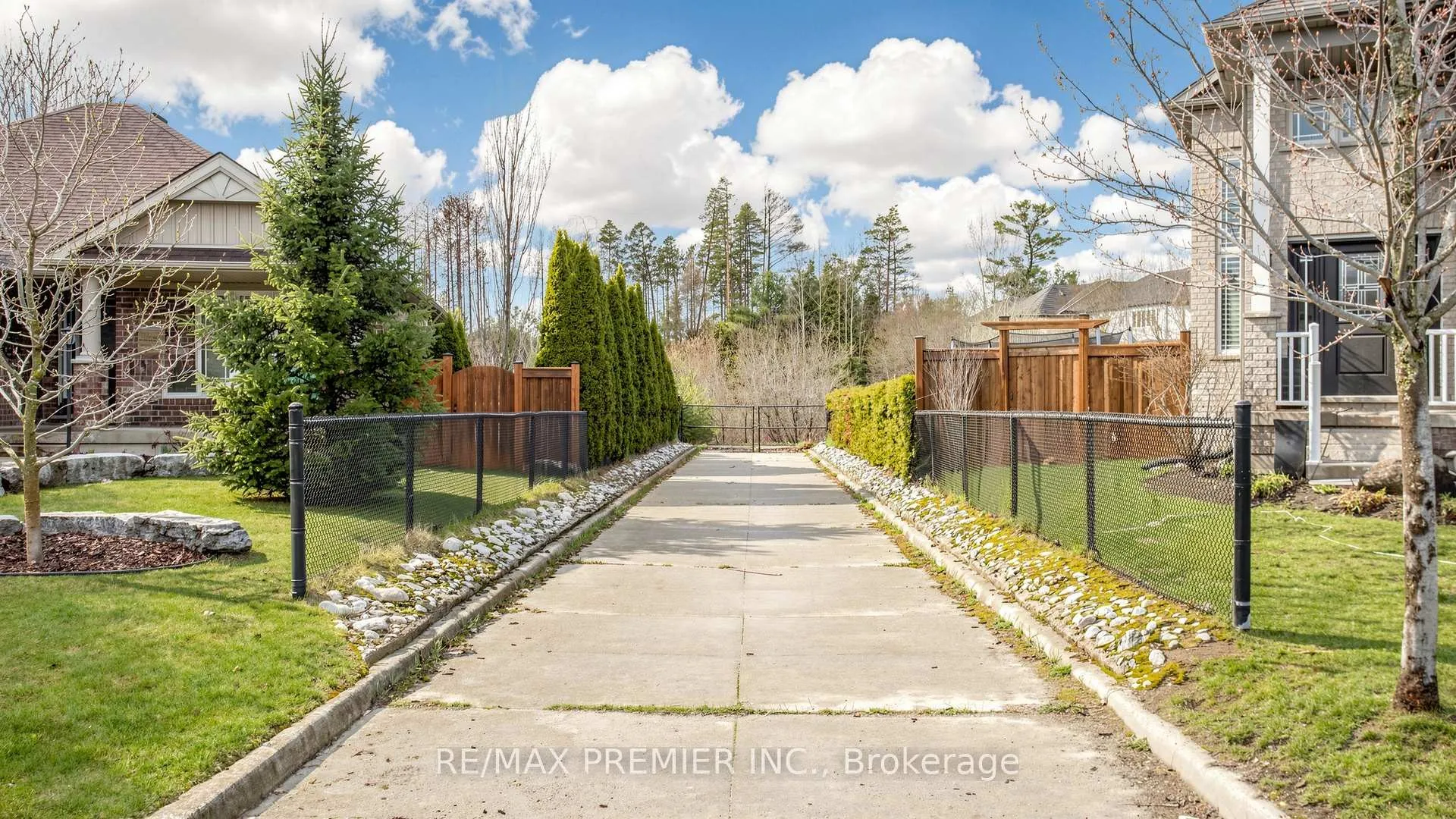Photo 45 of 11 Arnold Crescent, Essa, Angus — HOMEH