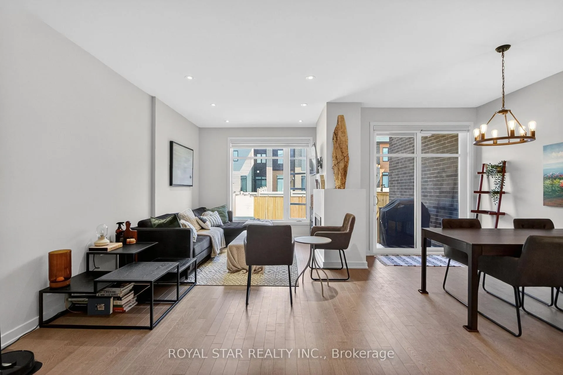 Photo 10 of 1033 Eider Street, Ottawa, Riverside South/Gloucester Glen — HOMEH