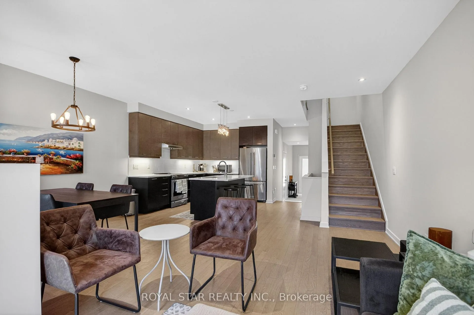 Photo 15 of 1033 Eider Street, Ottawa, Riverside South/Gloucester Glen — HOMEH