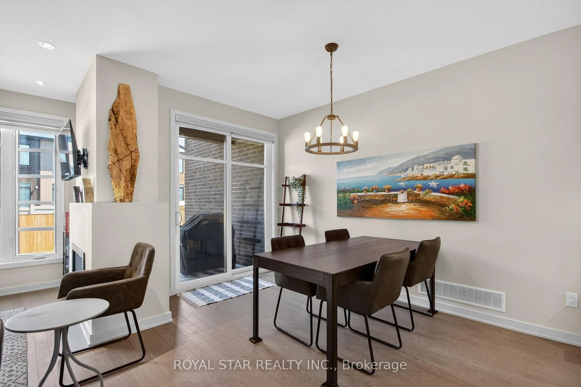 Photo 17 of 1033 Eider Street, Ottawa, Riverside South/Gloucester Glen — HOMEH