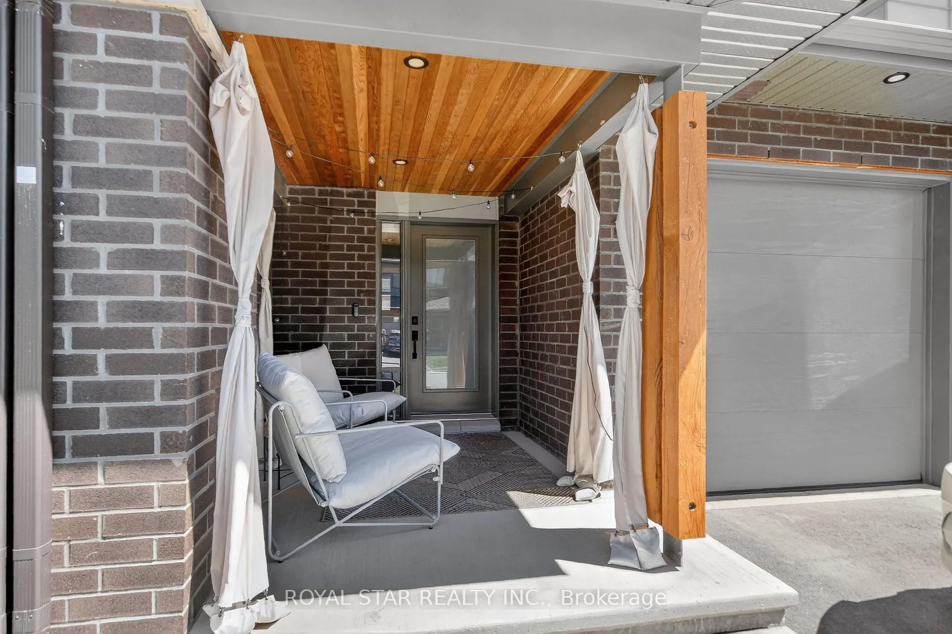 Photo 41 of 1033 Eider Street, Ottawa, Riverside South/Gloucester Glen — HOMEH