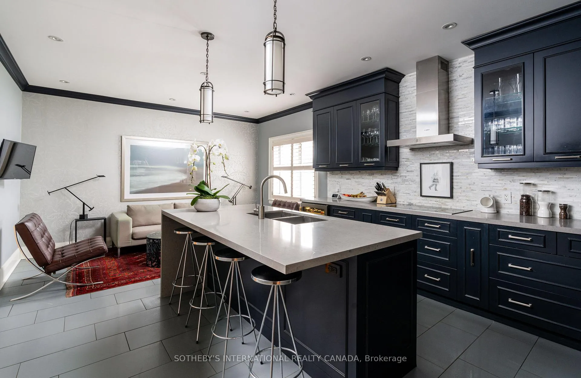 Photo 7 of Unit Upper, 22 Edmund Avenue, Toronto, Casa Loma — HOMEH