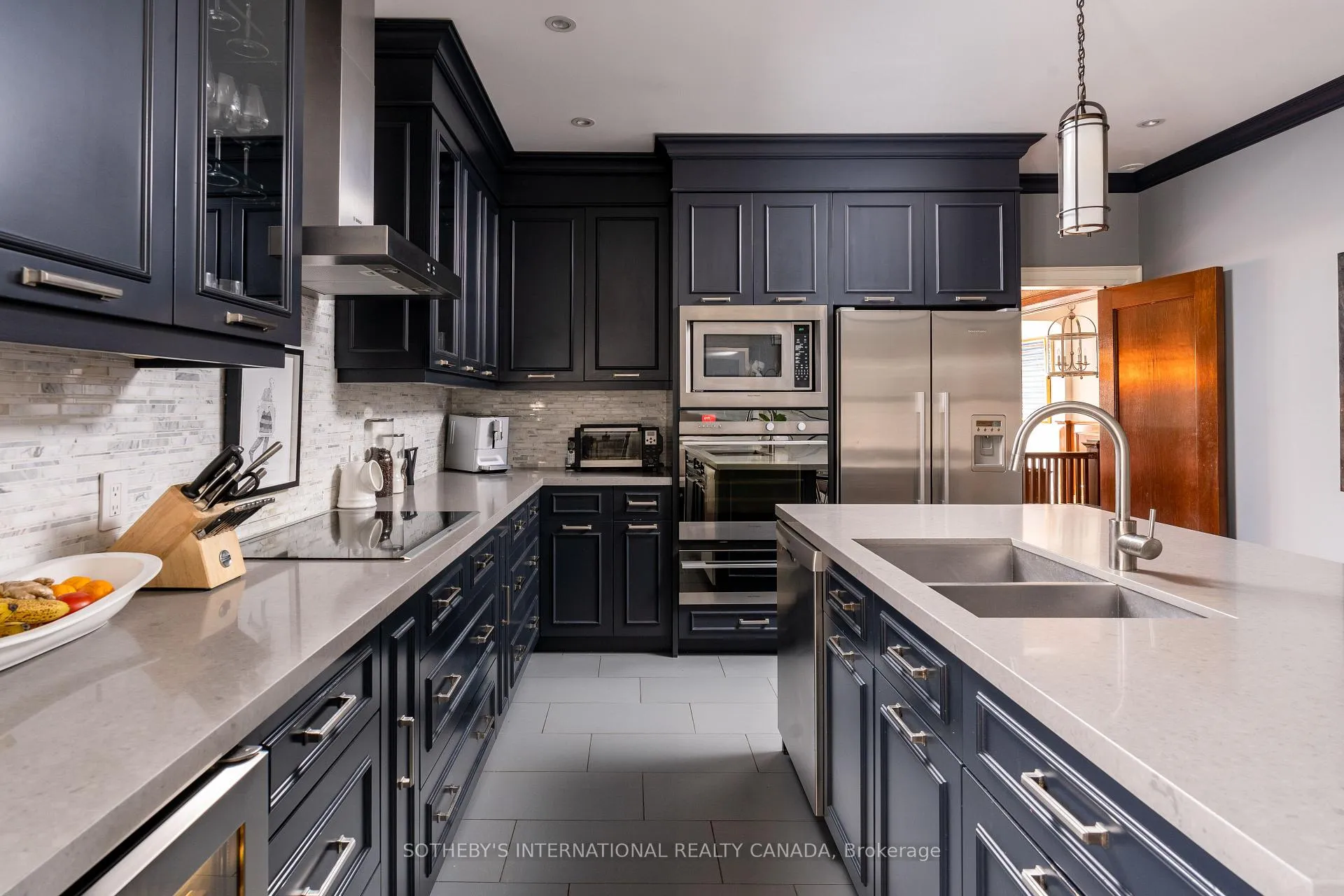 Photo 8 of Unit Upper, 22 Edmund Avenue, Toronto, Casa Loma — HOMEH
