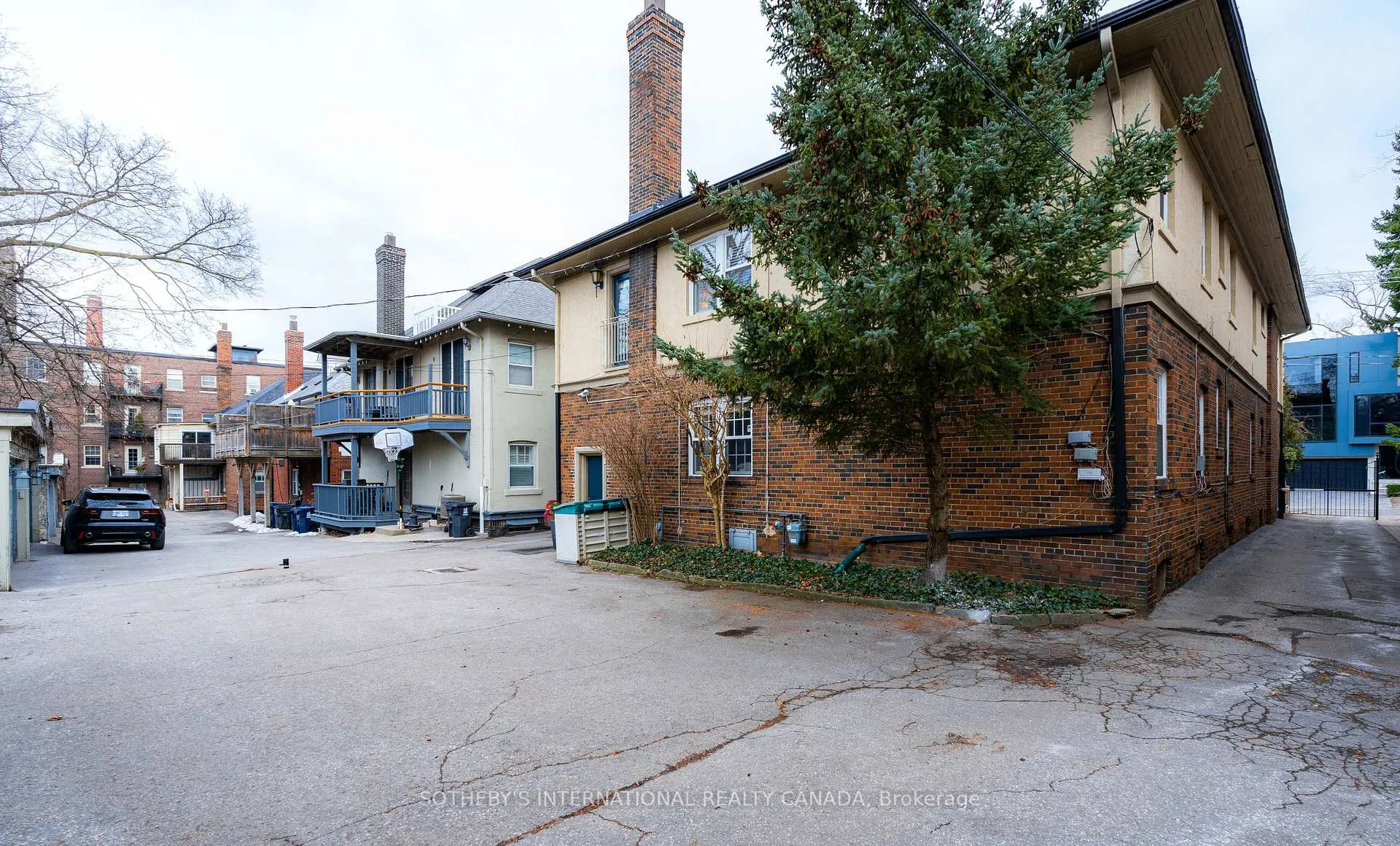 Photo 24 of Unit Upper, 22 Edmund Avenue, Toronto, Casa Loma — HOMEH