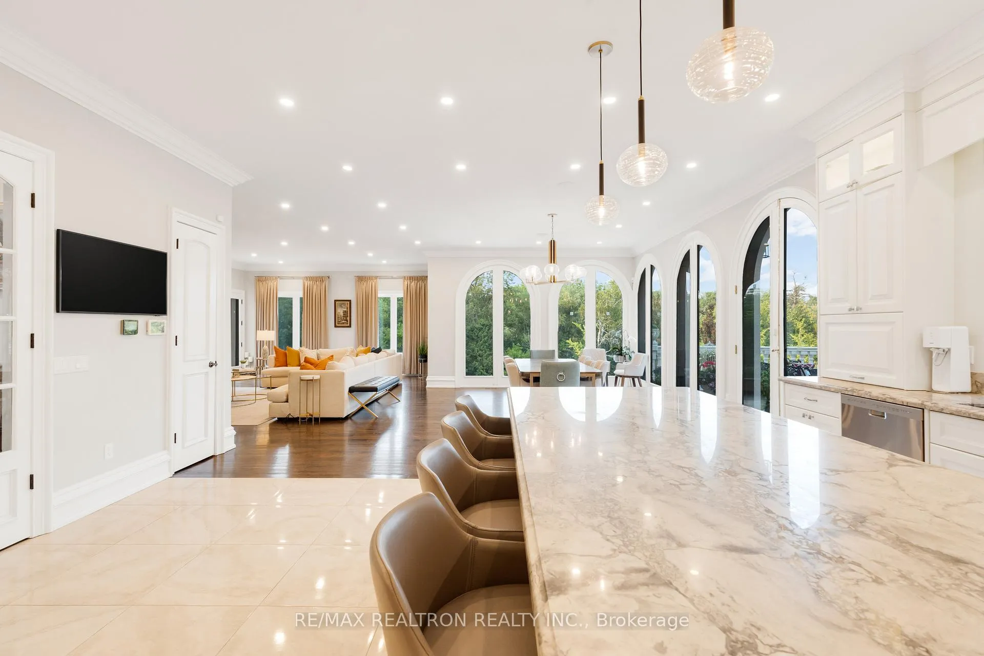 Photo 17 of 59 Macamo Court, Vaughan, Rural Vaughan — HOMEH