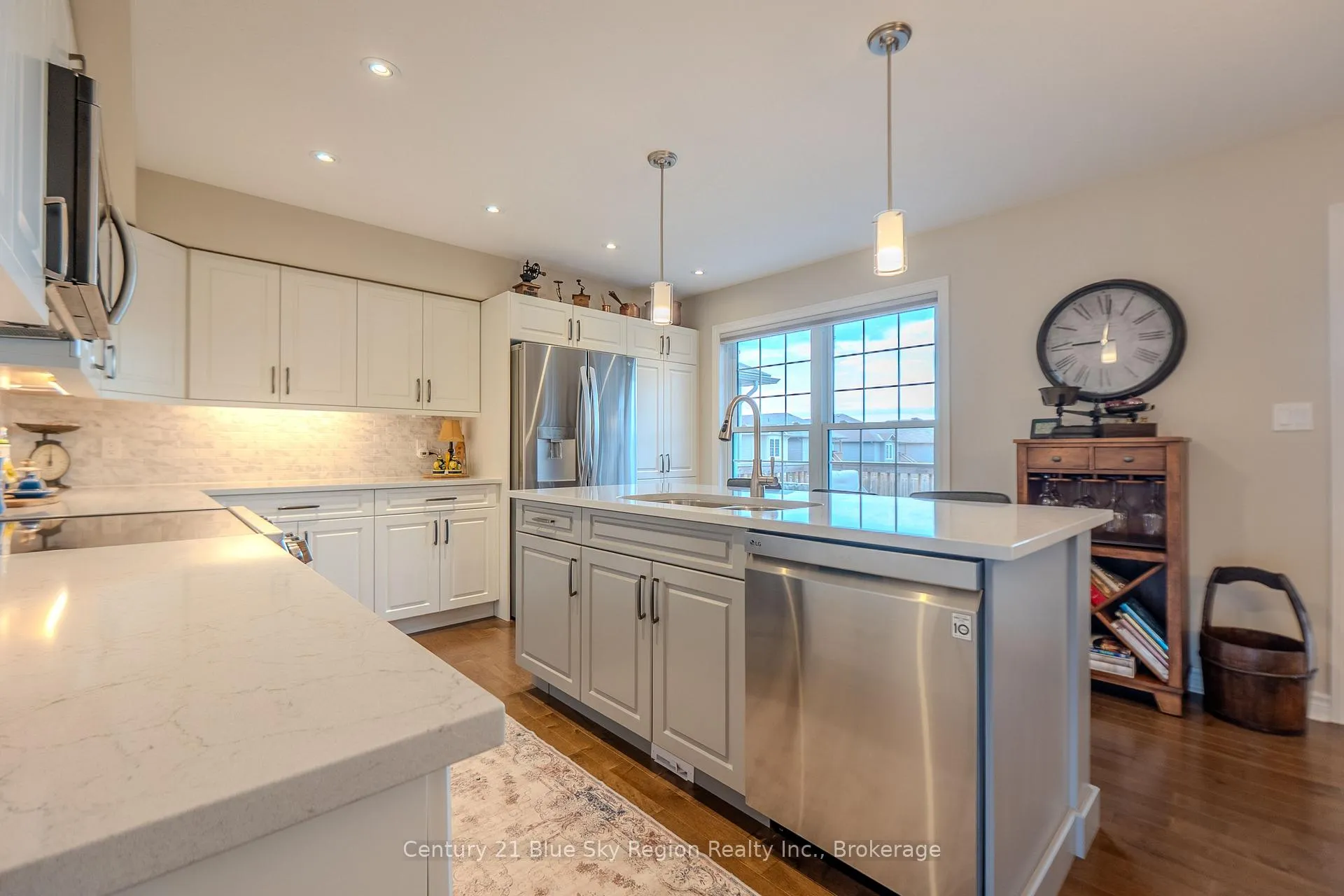 Photo 4 of 8 Willfred Drive, North Bay, Ferris — HOMEH