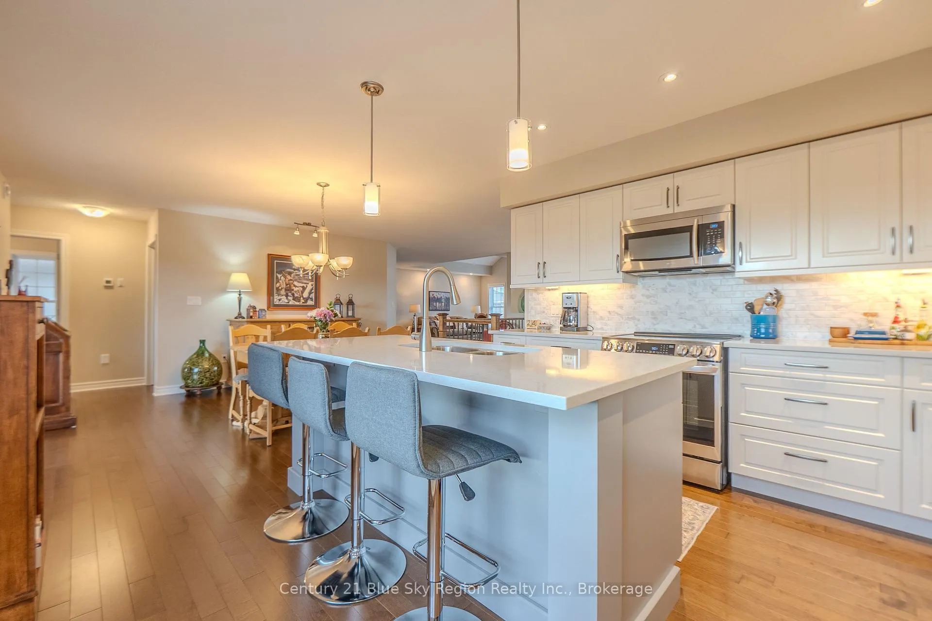 Photo 7 of 8 Willfred Drive, North Bay, Ferris — HOMEH