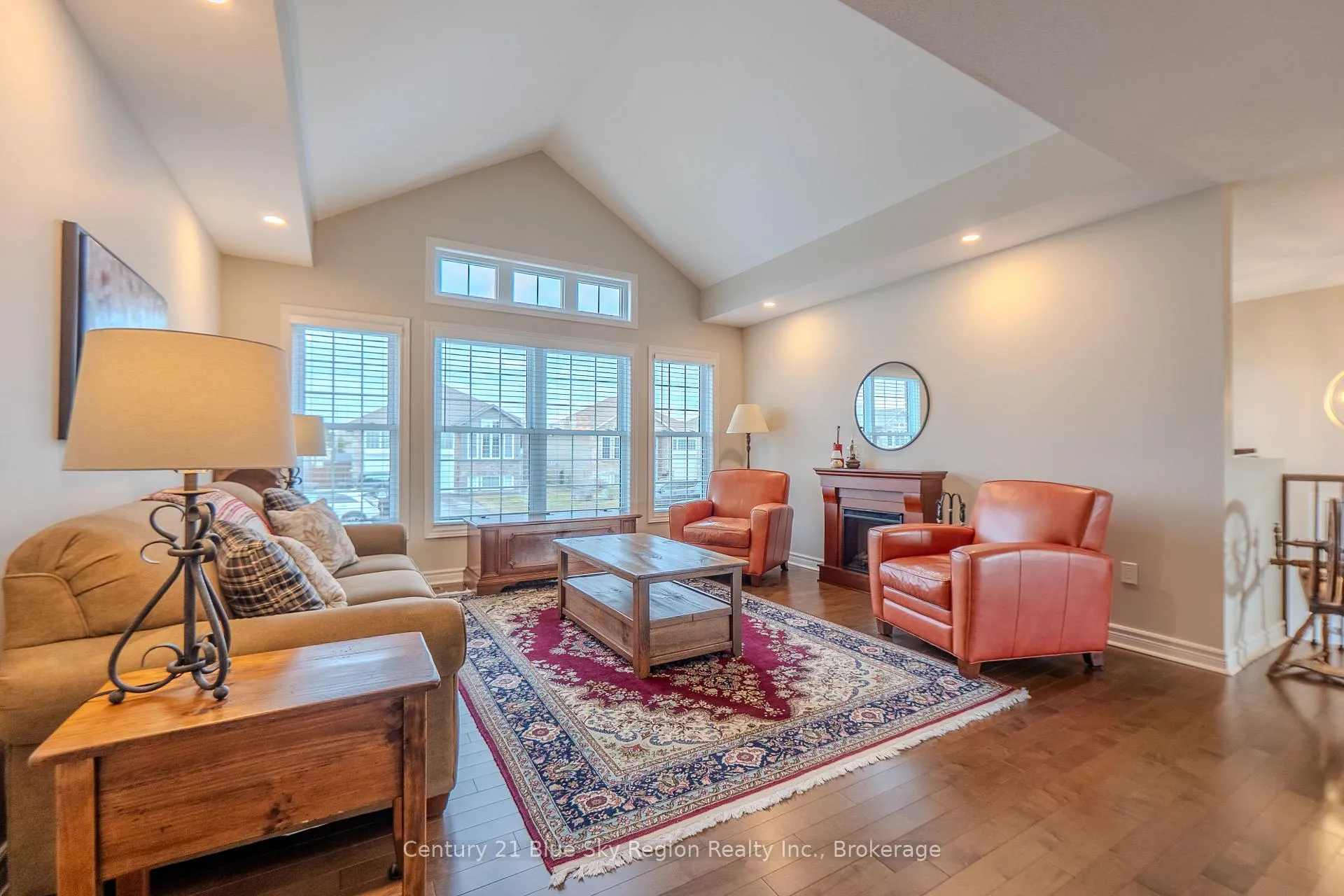 Photo 10 of 8 Willfred Drive, North Bay, Ferris — HOMEH