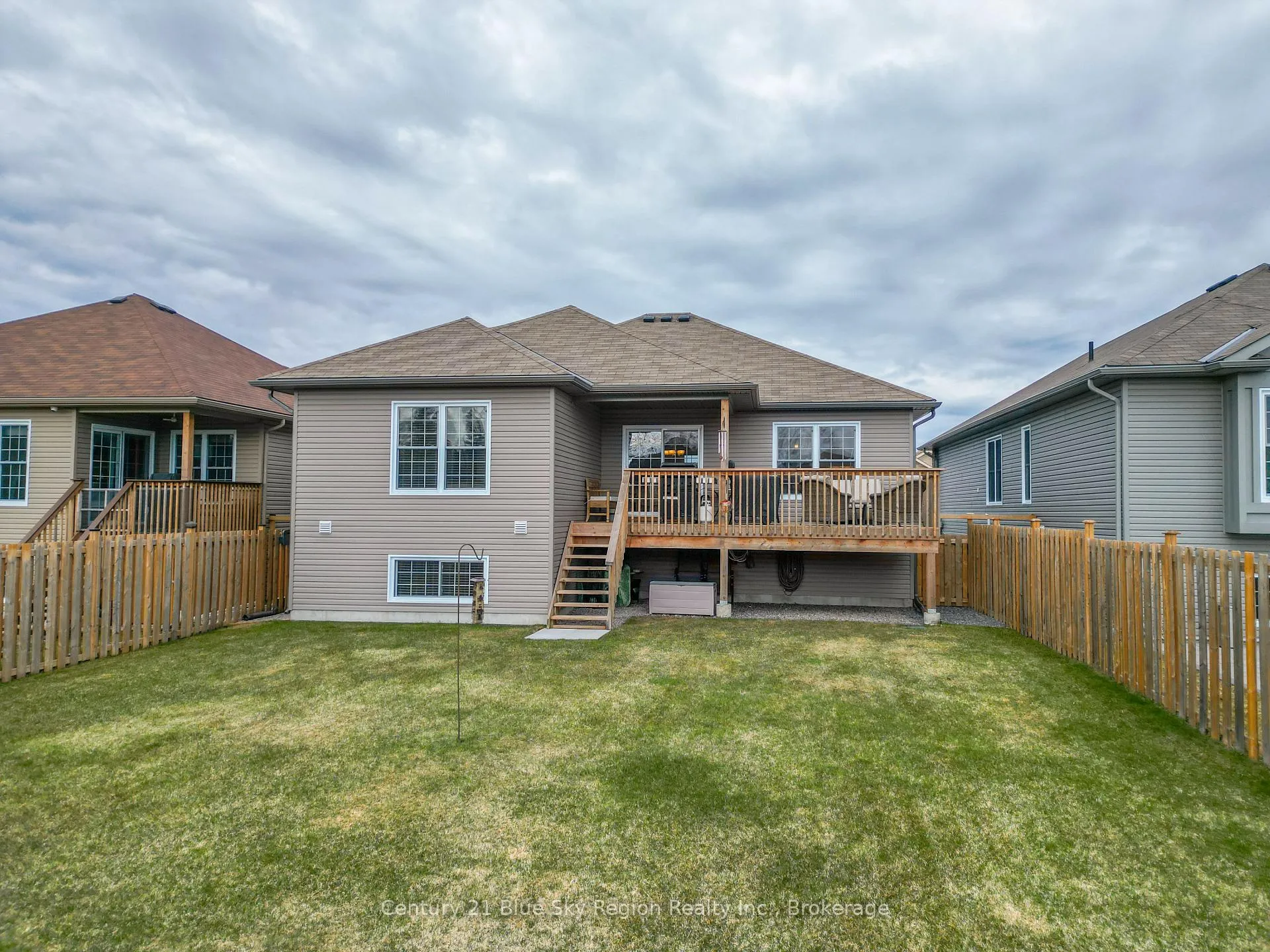 Photo 41 of 8 Willfred Drive, North Bay, Ferris — HOMEH