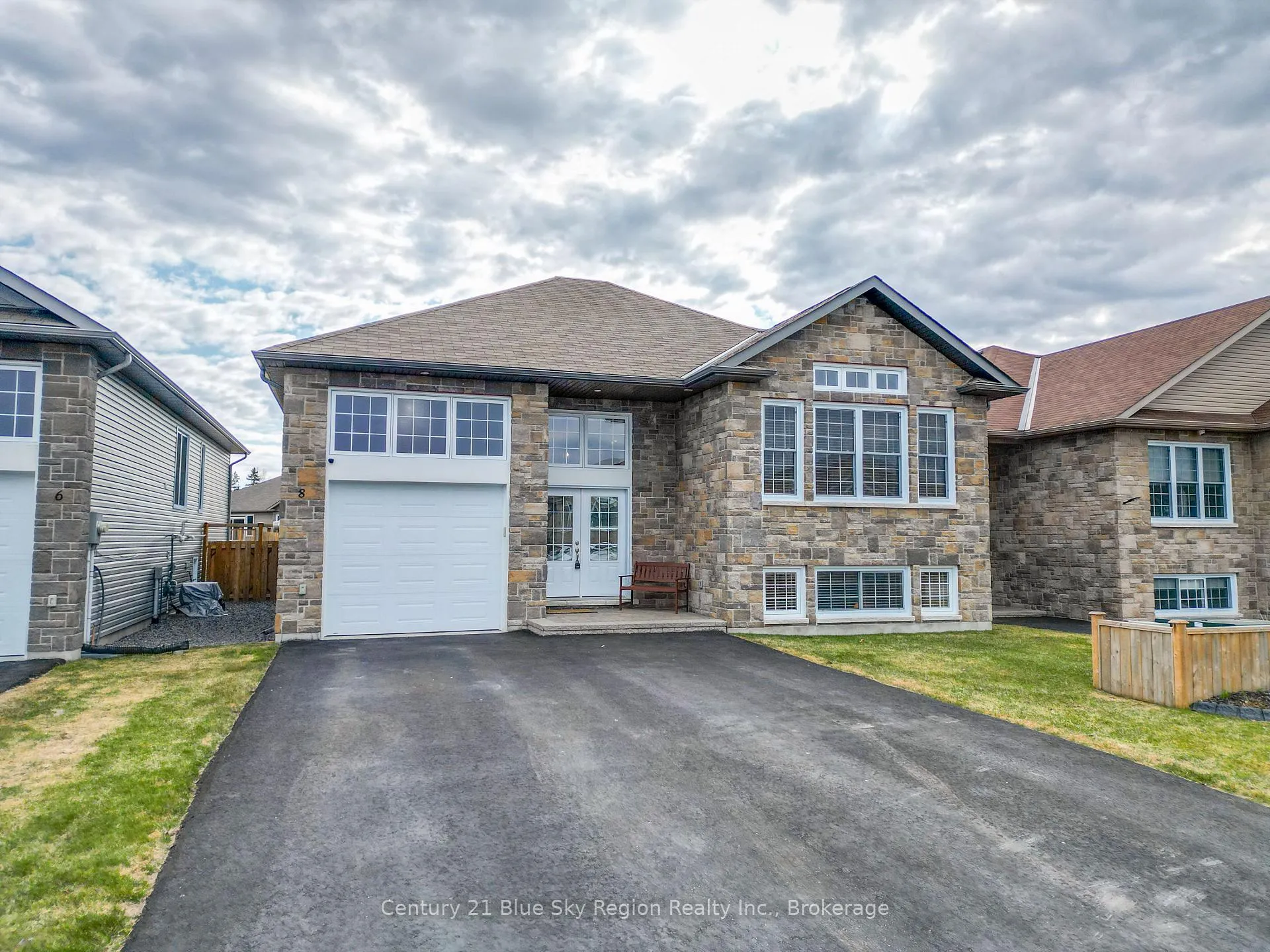 Photo 44 of 8 Willfred Drive, North Bay, Ferris — HOMEH