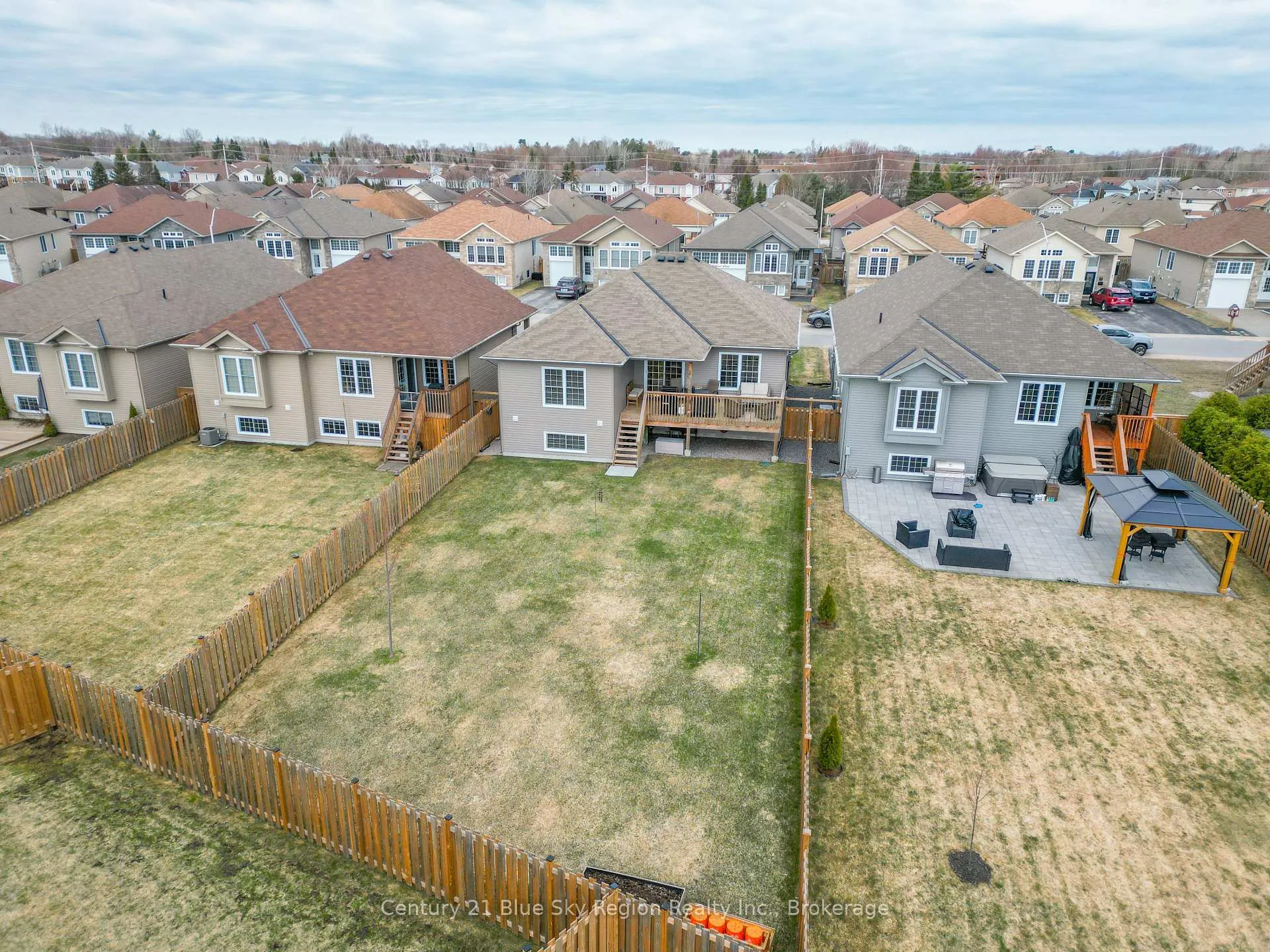 Photo 47 of 8 Willfred Drive, North Bay, Ferris — HOMEH