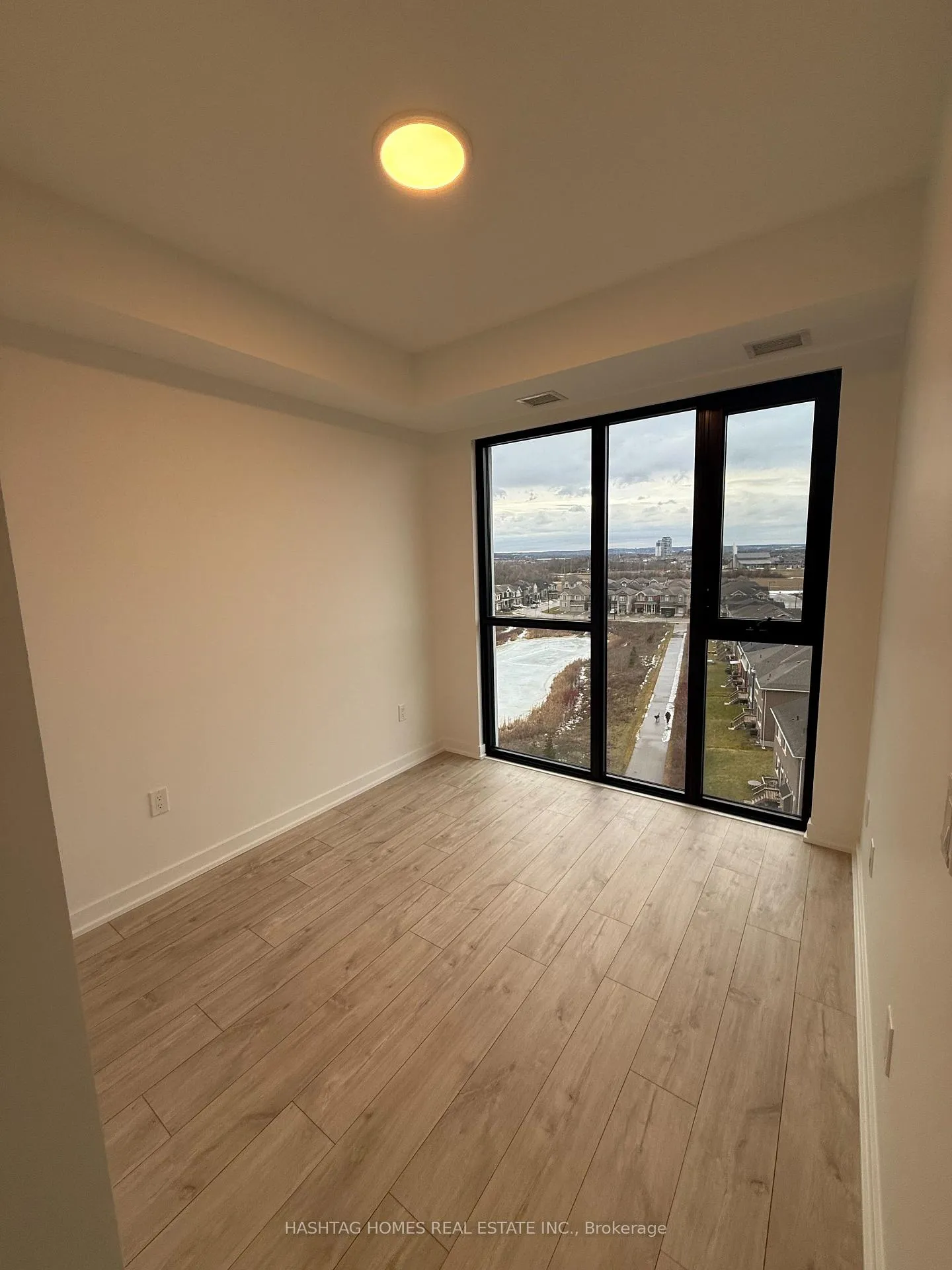 Photo 5 of Unit 701, 720 Whitlock Avenue, Milton, Cobban — HOMEH