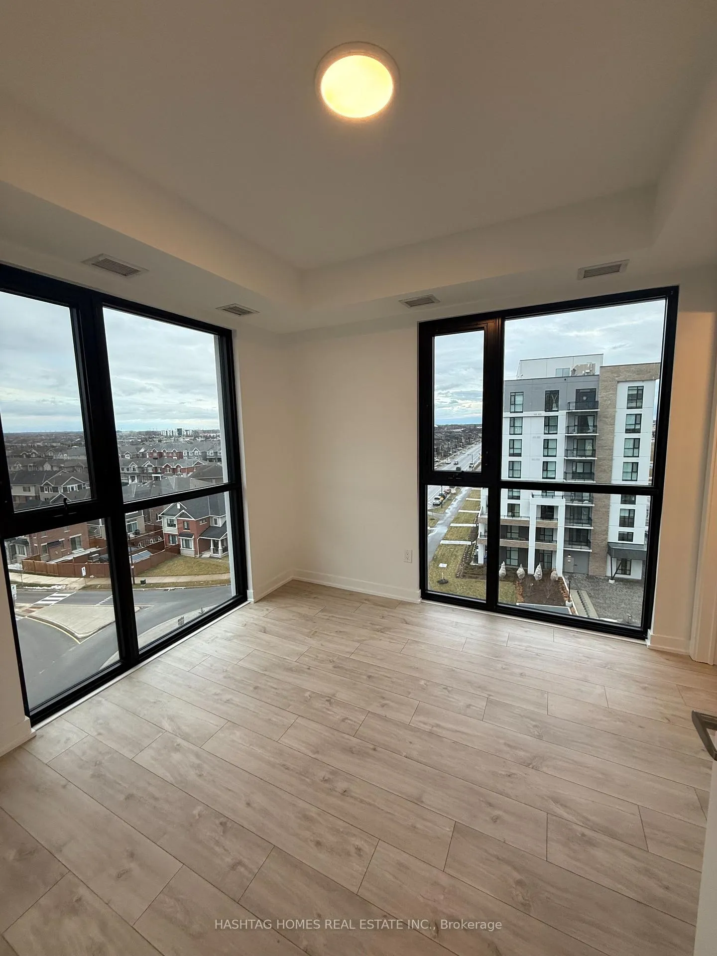 Photo 7 of Unit 701, 720 Whitlock Avenue, Milton, Cobban — HOMEH