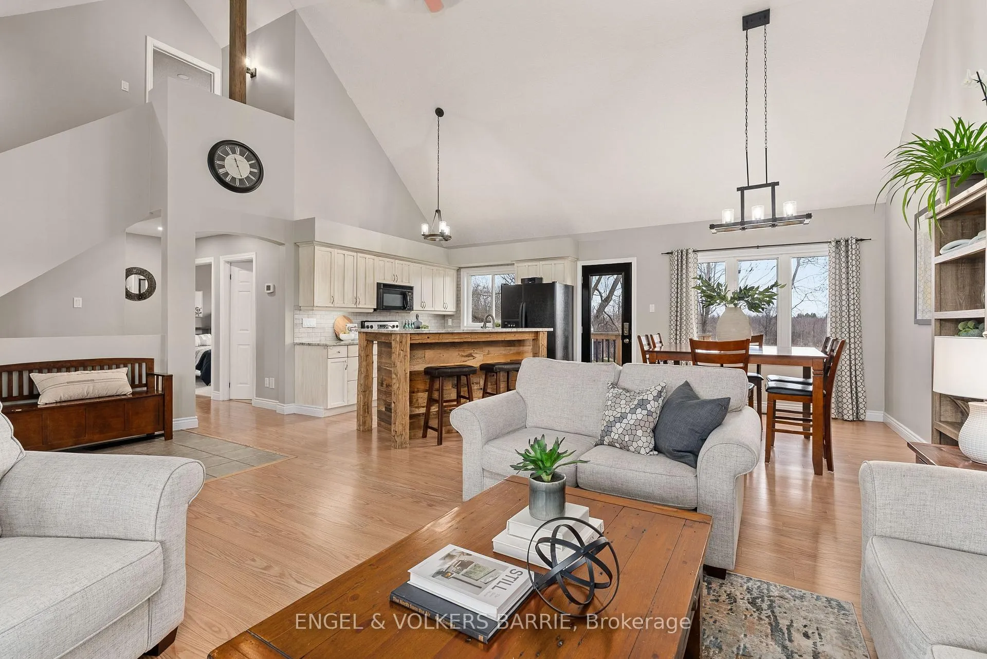 Photo 11 of 4629 4 Line N, Oro-Medonte, Rural Oro-Medonte — HOMEH