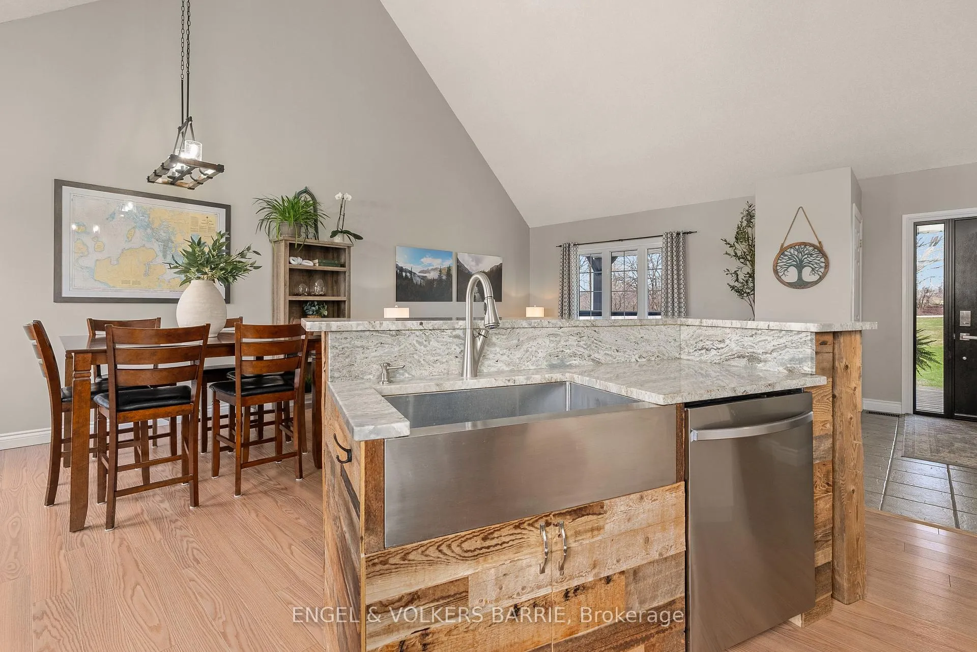 Photo 16 of 4629 4 Line N, Oro-Medonte, Rural Oro-Medonte — HOMEH