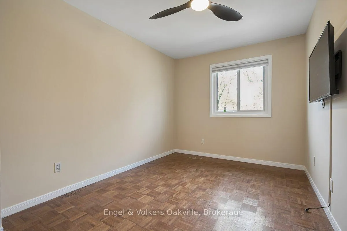 Photo 24 of 1223 Hudson Place, Oakville, Falgarwood — HOMEH