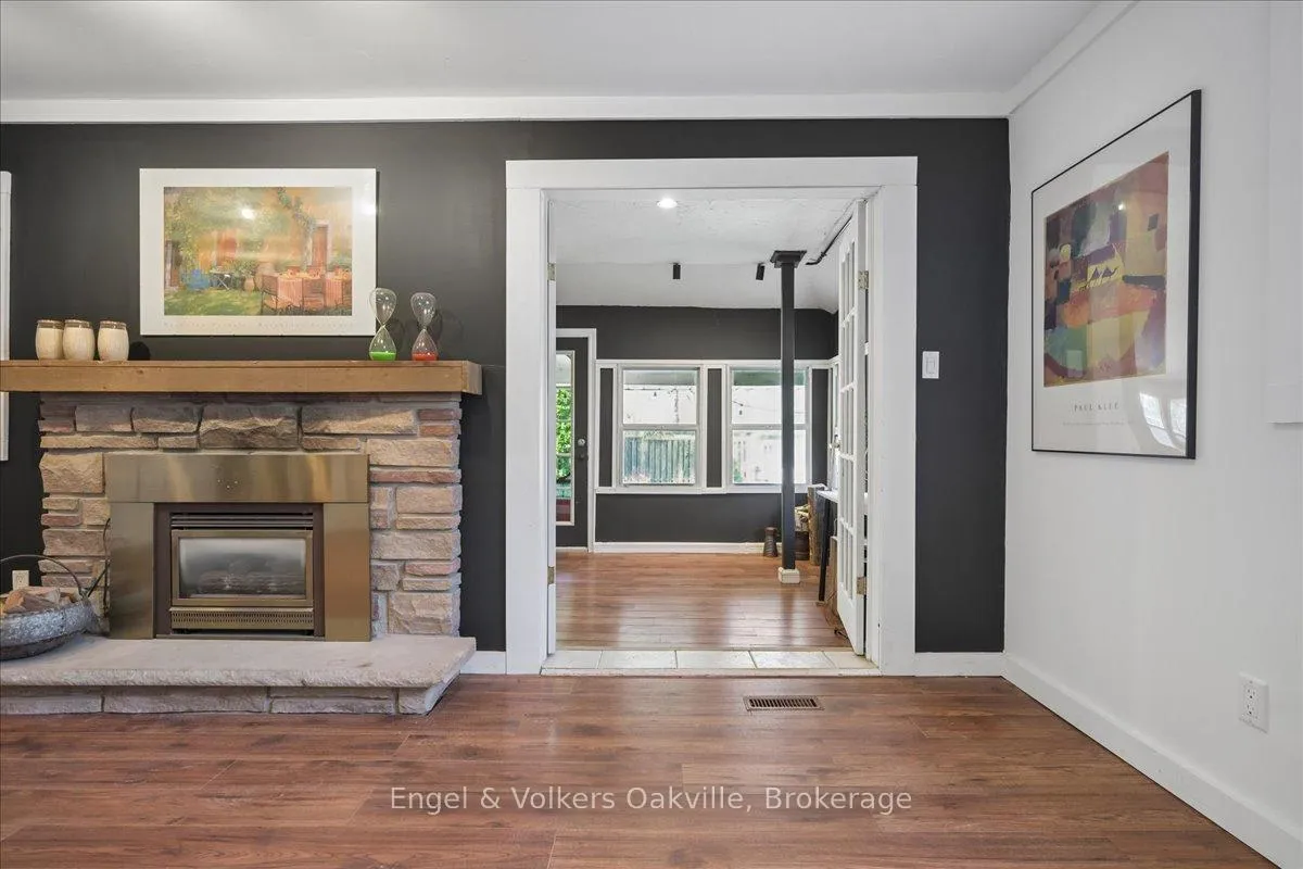 Photo 30 of 1223 Hudson Place, Oakville, Falgarwood — HOMEH
