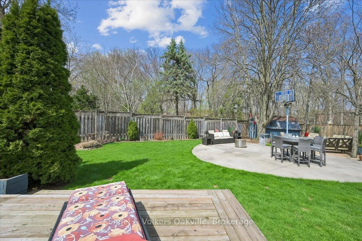Photo 40 of 1223 Hudson Place, Oakville, Falgarwood — HOMEH