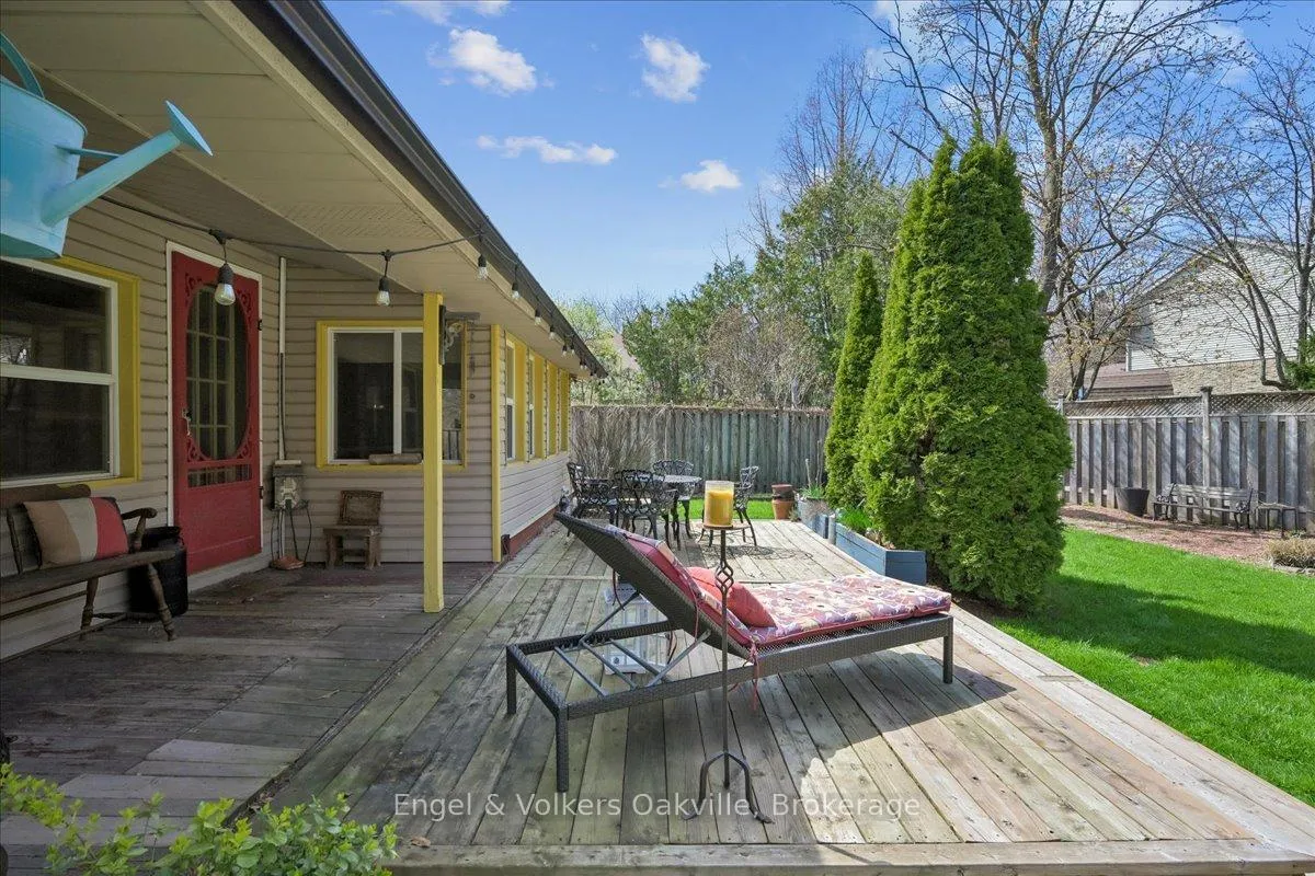 Photo 41 of 1223 Hudson Place, Oakville, Falgarwood — HOMEH