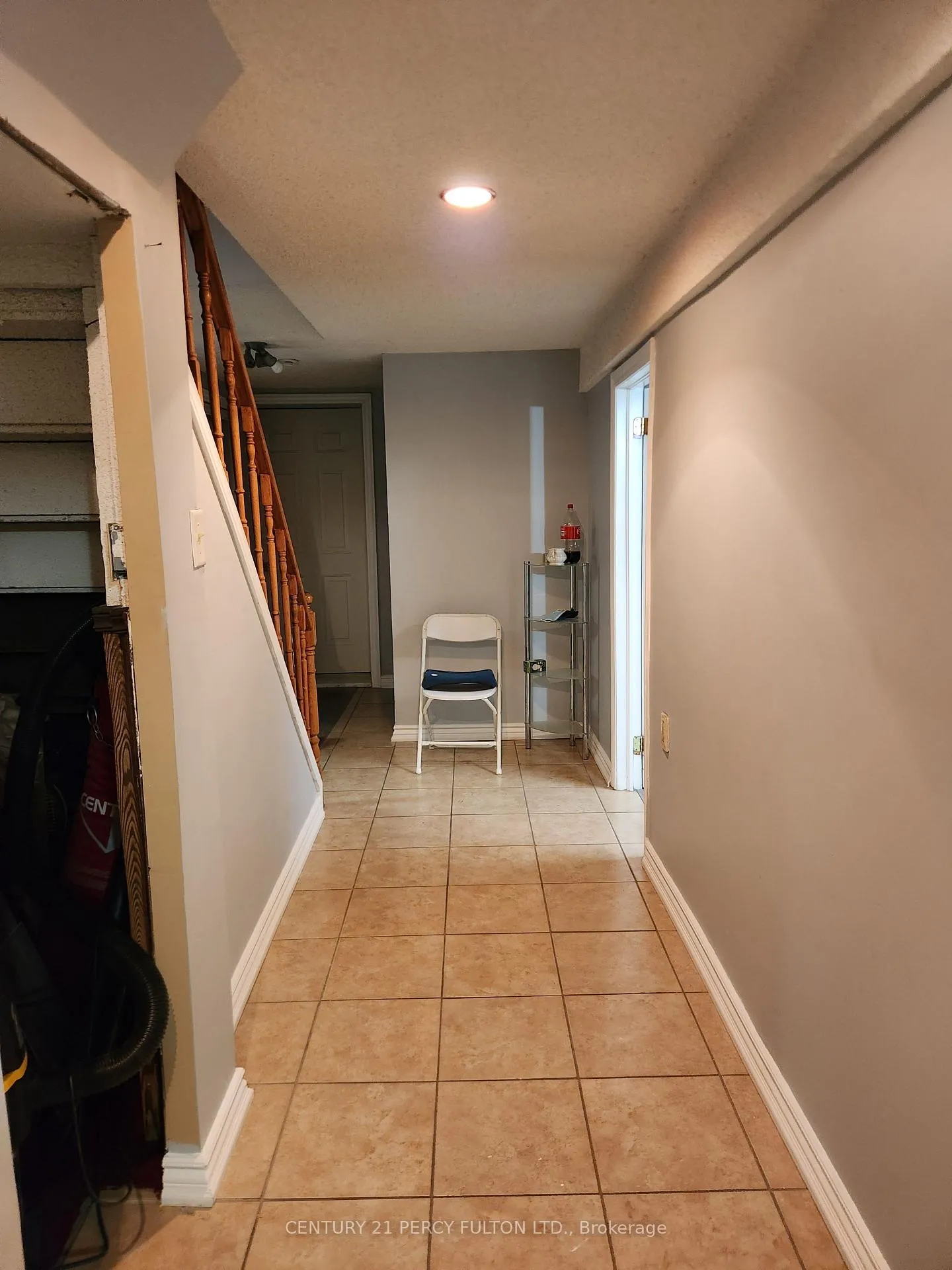 Photo 11 of 43 Chadwick Drive, Ajax, Central — HOMEH