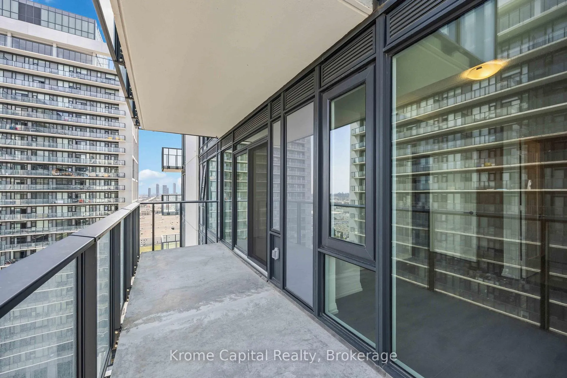 Photo 19 of Unit 2002, 27 Korda Gate, Vaughan, Vellore Village — HOMEH