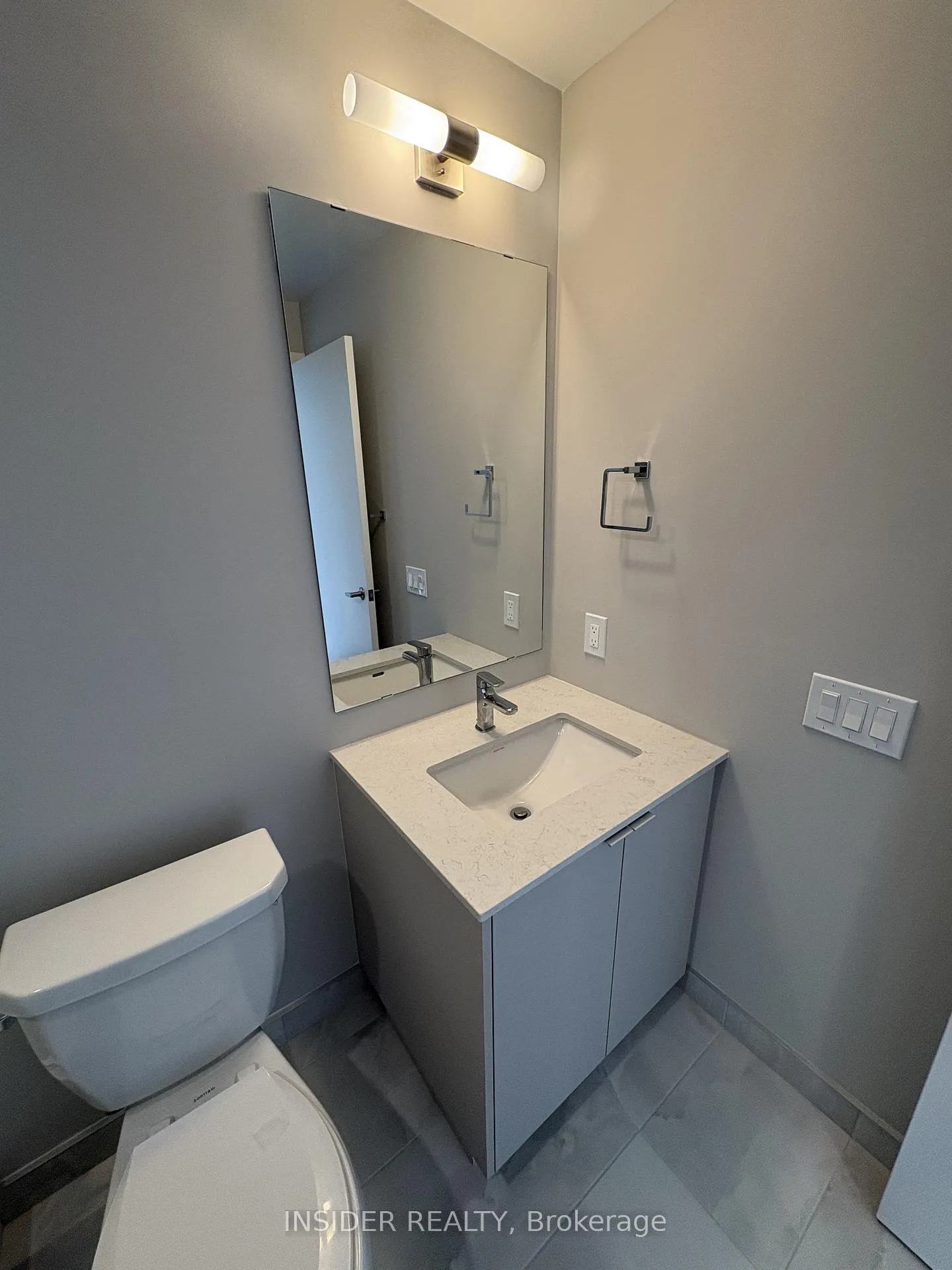 Photo 15 of Unit 1105, 2088 James Street, Burlington, Brant — HOMEH