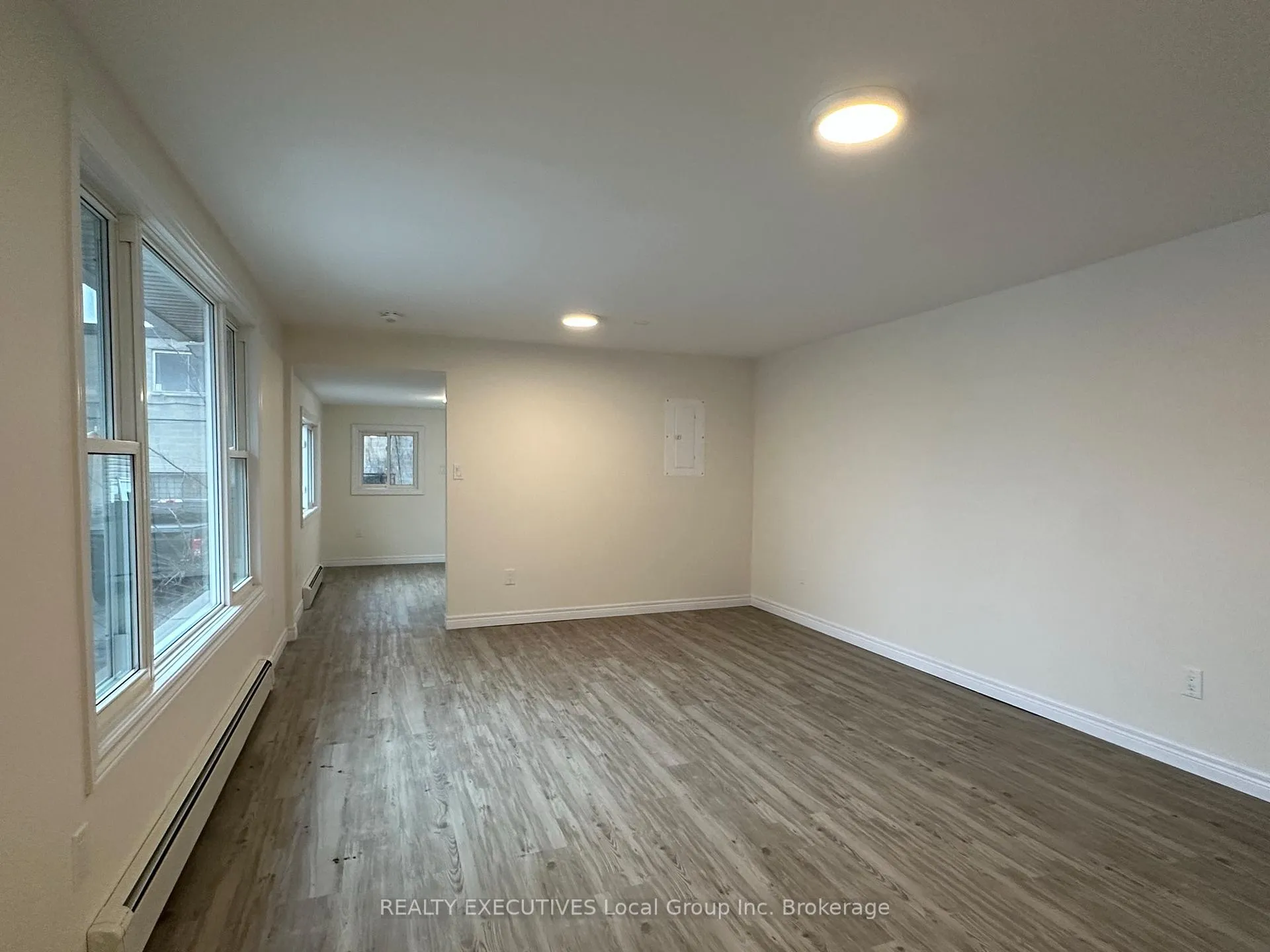Photo 5 of 272 First Avenue W, North Bay, Central — HOMEH