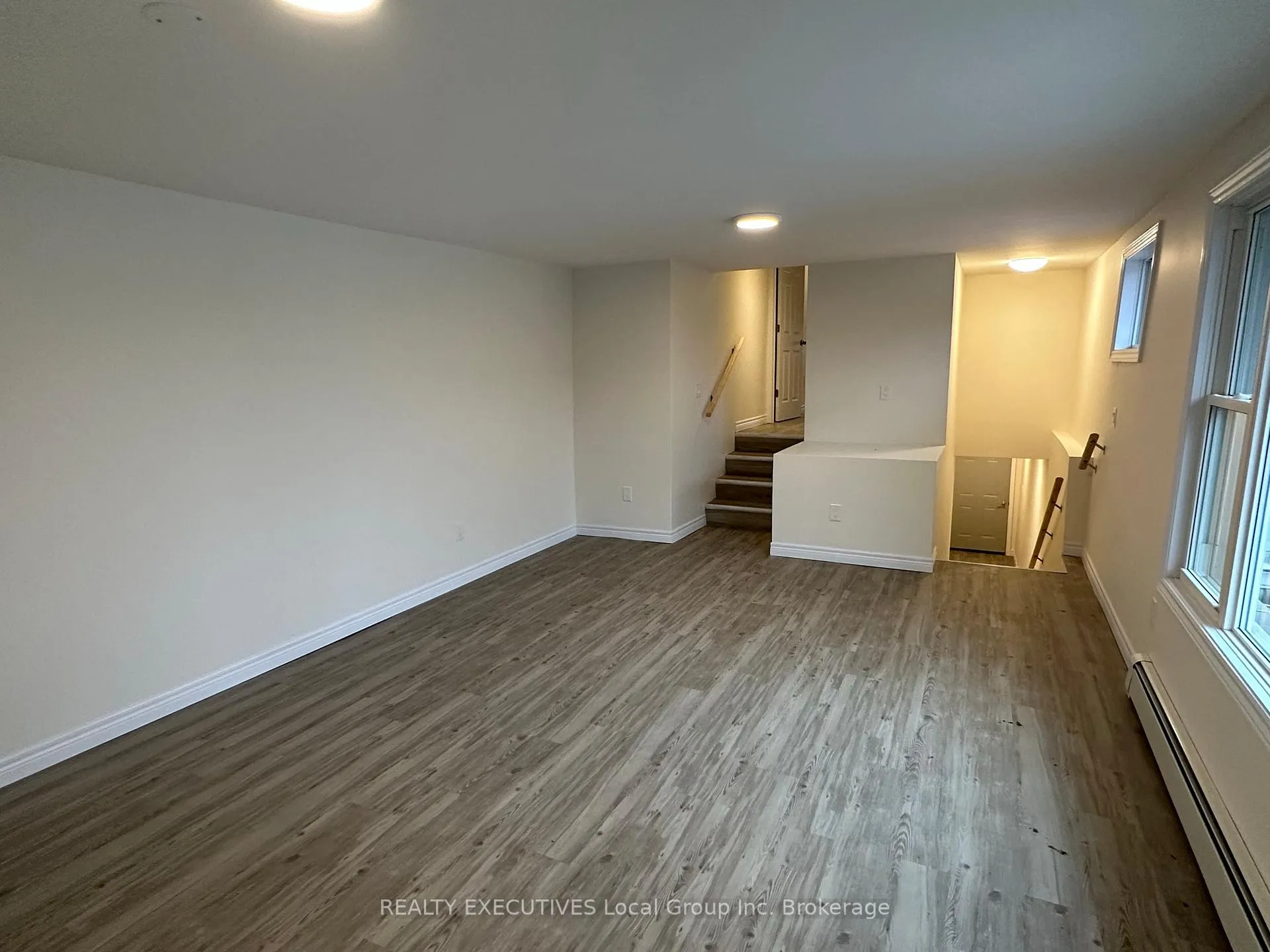Photo 6 of 272 First Avenue W, North Bay, Central — HOMEH