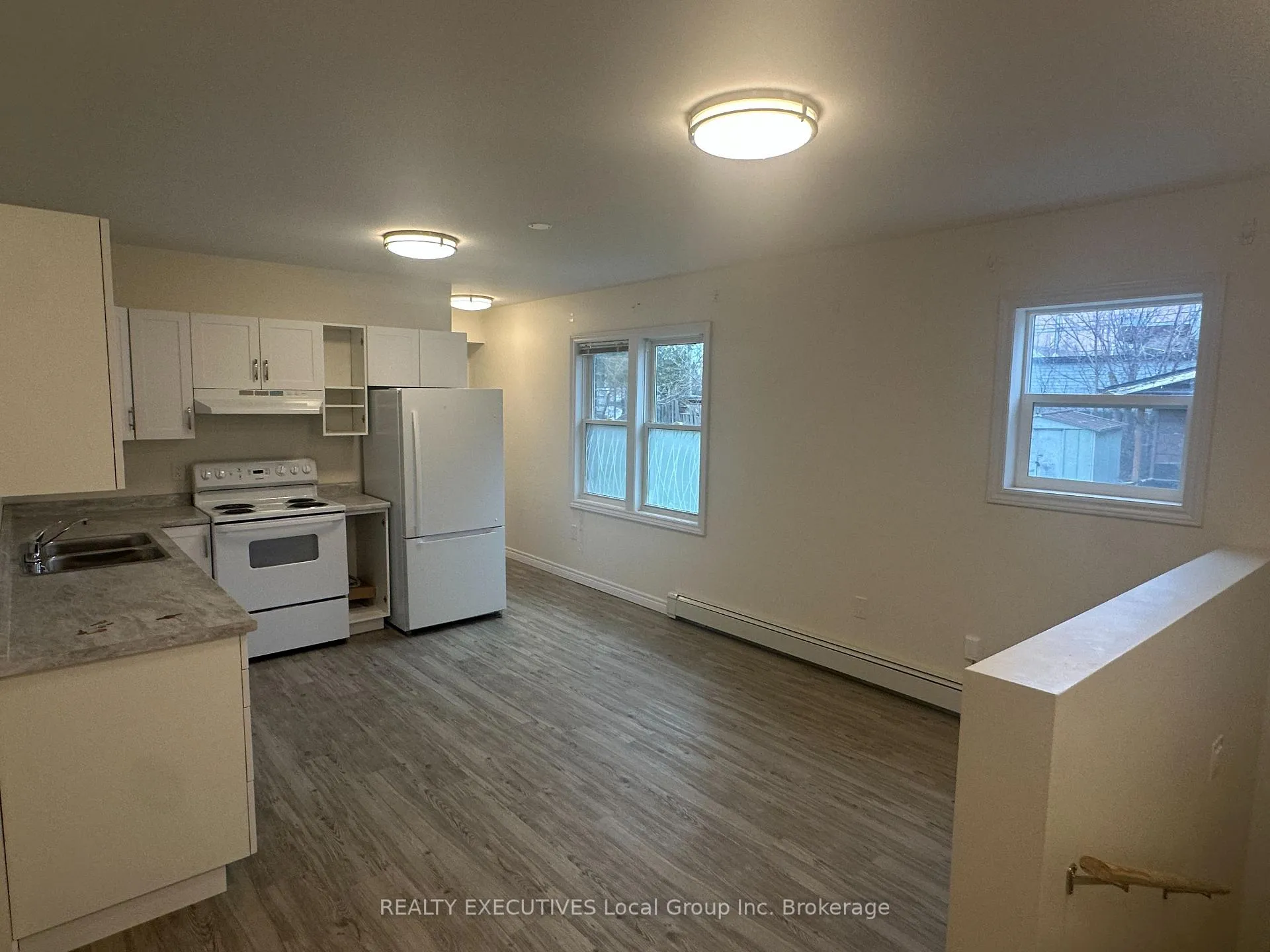Photo 26 of 272 First Avenue W, North Bay, Central — HOMEH