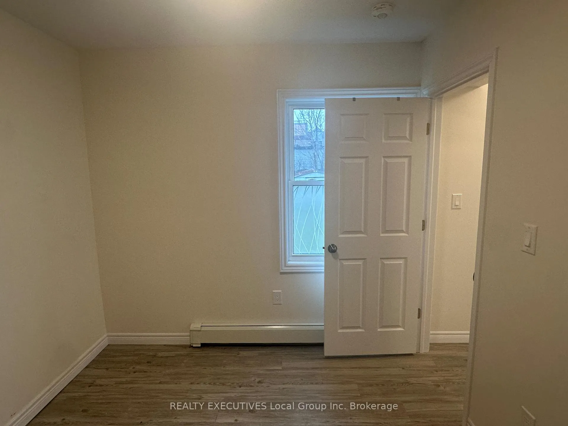 Photo 28 of 272 First Avenue W, North Bay, Central — HOMEH