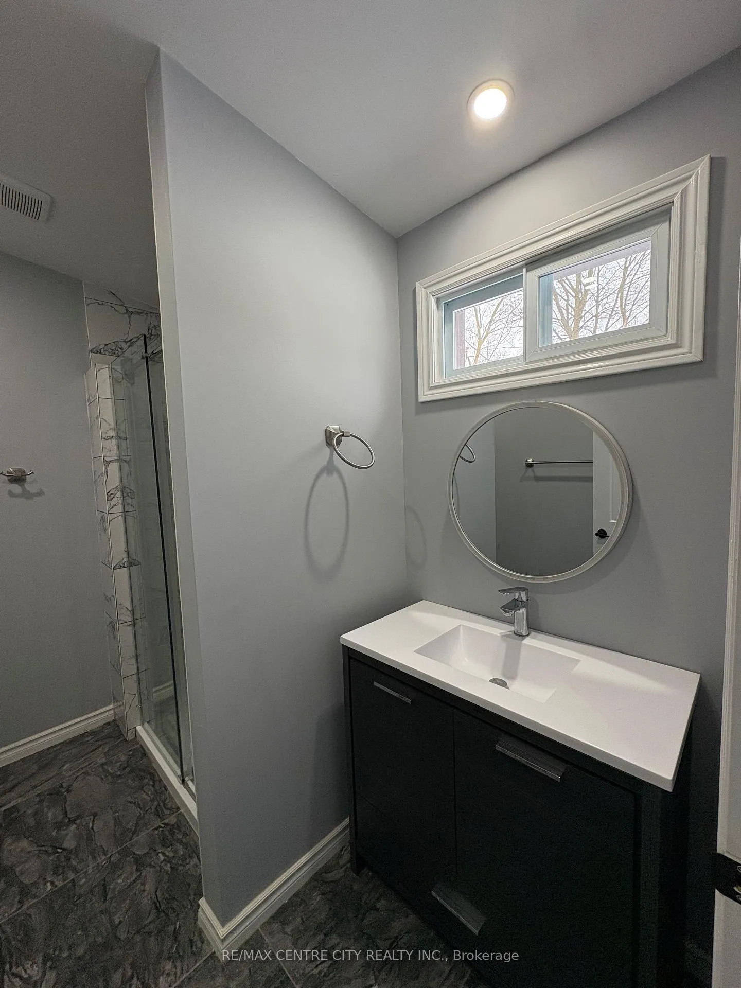 Photo 10 of 1119 Melsandra Avenue, London, East A — HOMEH