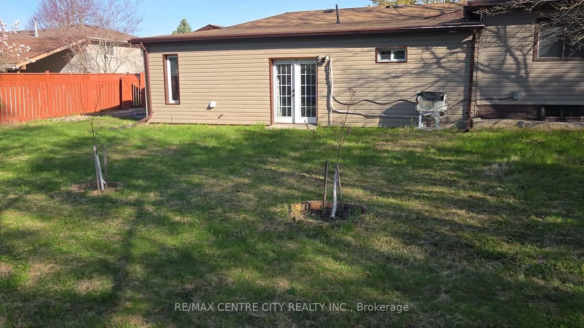 Photo 13 of 1119 Melsandra Avenue, London, East A — HOMEH
