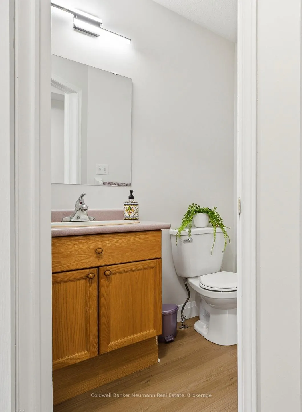 Photo 9 of 254 Silurian Drive, Guelph, Grange Road — HOMEH