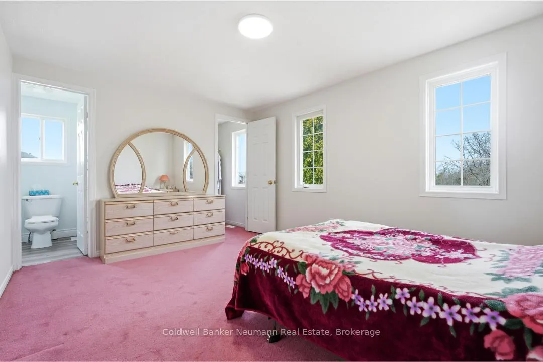 Photo 11 of 254 Silurian Drive, Guelph, Grange Road — HOMEH
