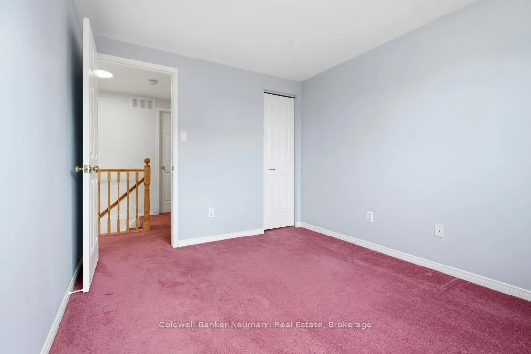 Photo 18 of 254 Silurian Drive, Guelph, Grange Road — HOMEH