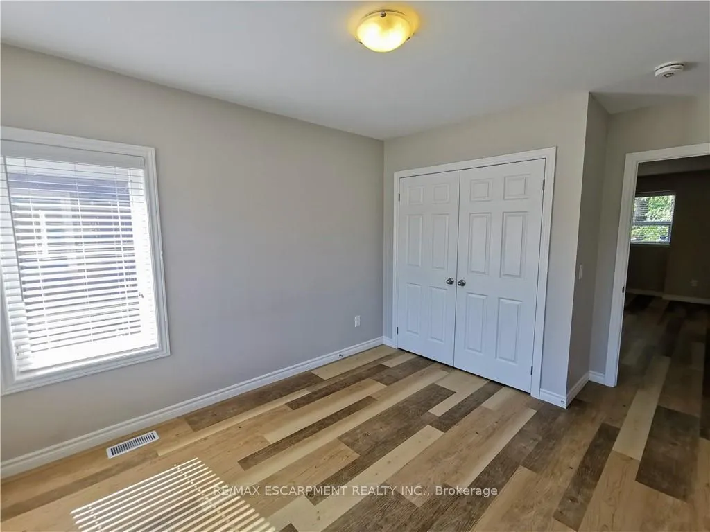 Photo 20 of 144 Ottawa Street S, Hamilton, Delta — HOMEH