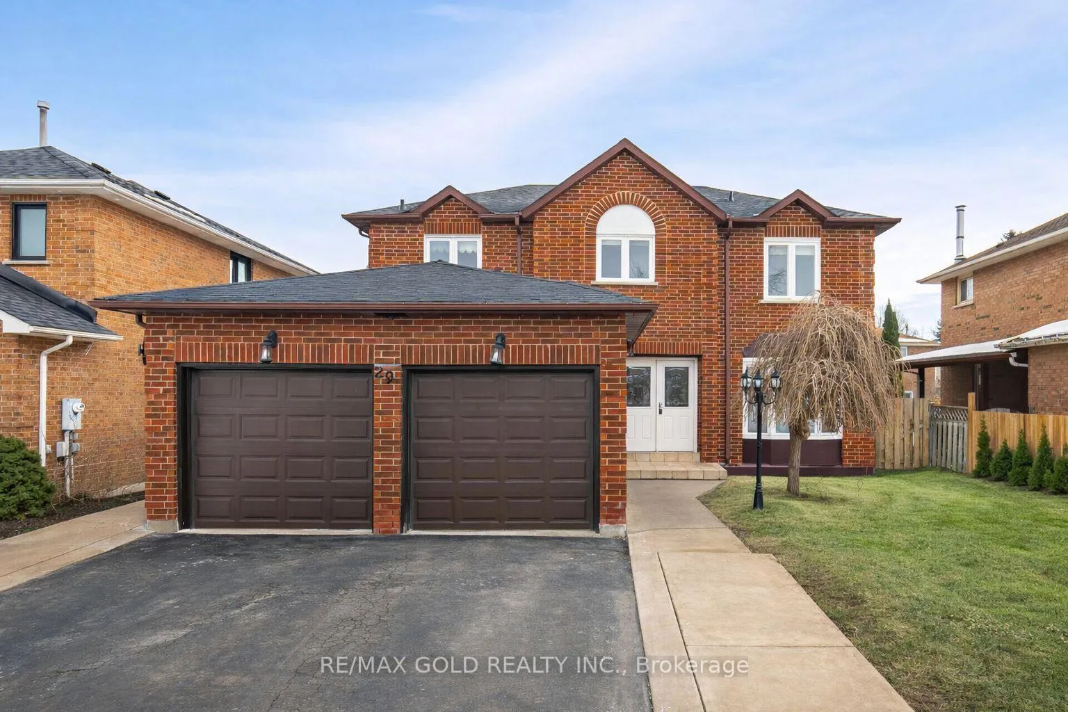 Front of 29 Brydon Crescent