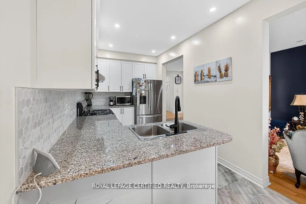 Photo 19 of 497 Downes Jackson Heights, Milton, Harrison — HOMEH