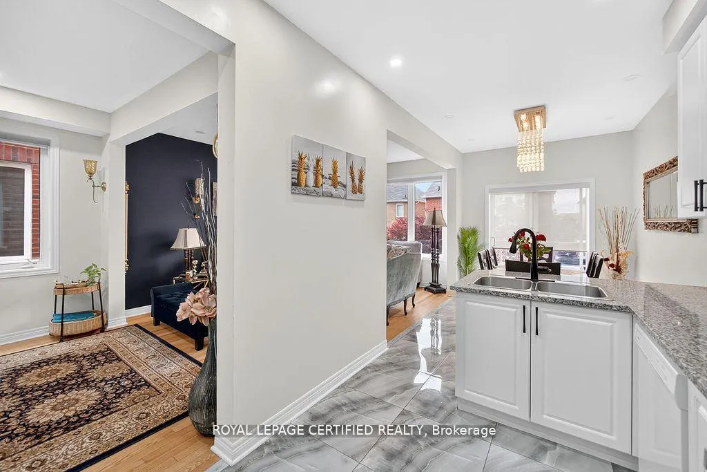 Photo 22 of 497 Downes Jackson Heights, Milton, Harrison — HOMEH