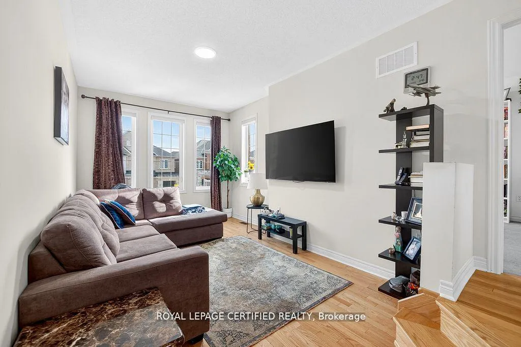 Photo 24 of 497 Downes Jackson Heights, Milton, Harrison — HOMEH