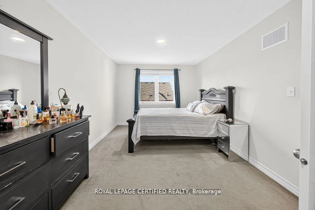 Photo 34 of 497 Downes Jackson Heights, Milton, Harrison — HOMEH