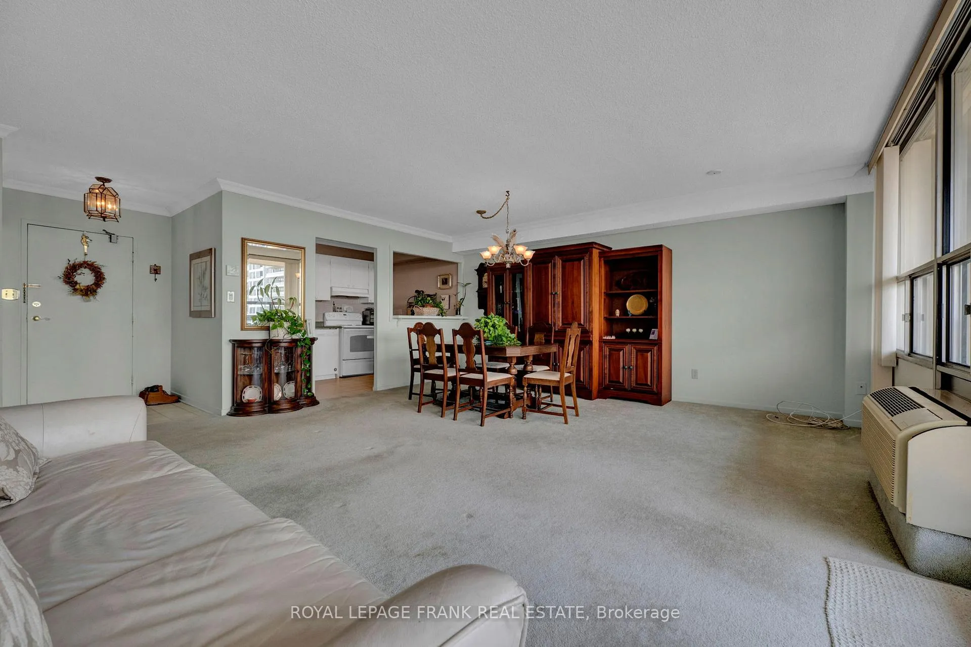 Photo 6 of Unit 1103, 55 William Street E, Oshawa, O'Neill — HOMEH