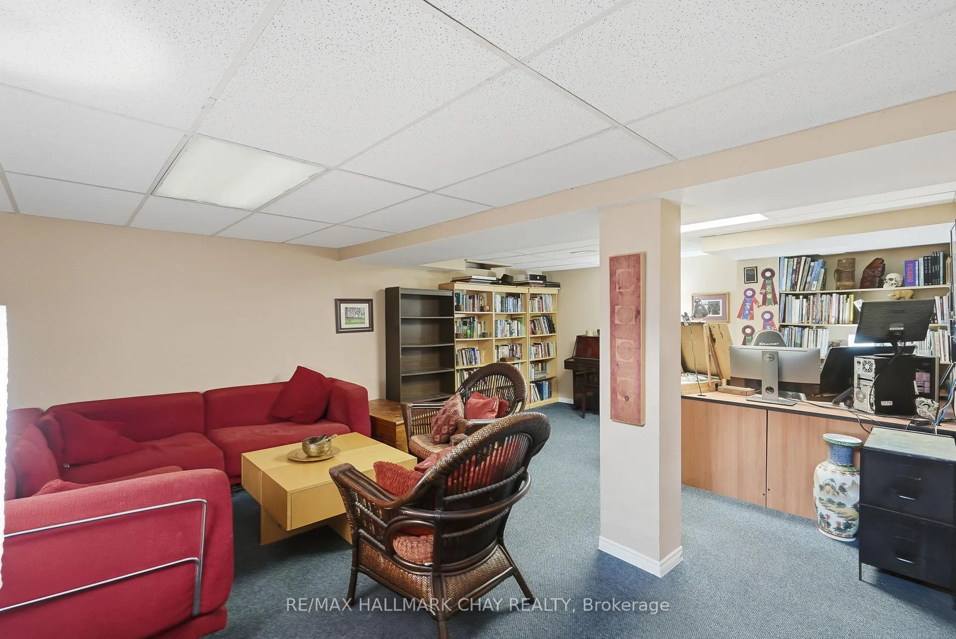 Photo 30 of 21 Carr Drive, Barrie, Letitia Heights — HOMEH
