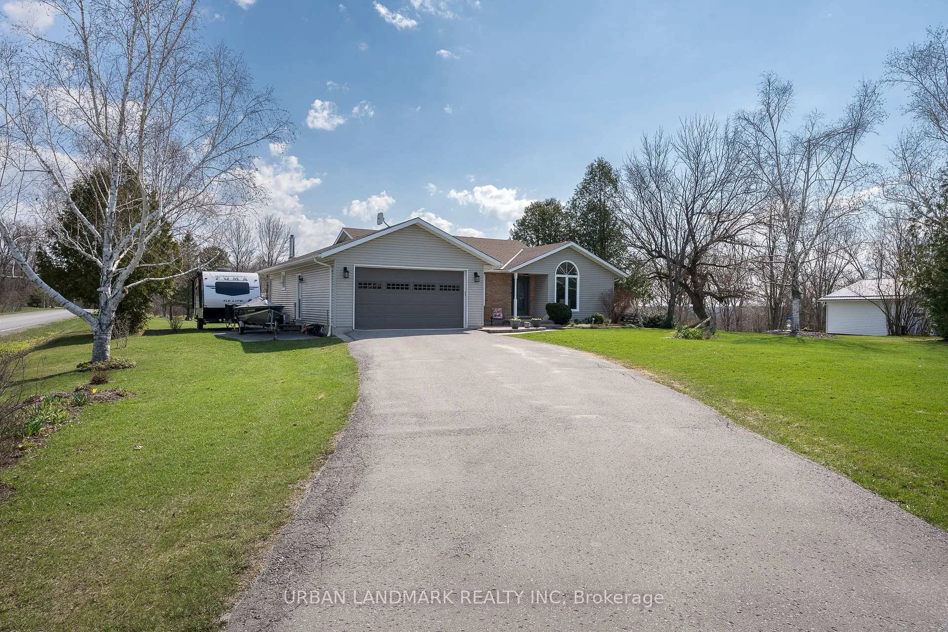 Photo 2 of 63 Pitts Landing Road, Madoc — HOMEH