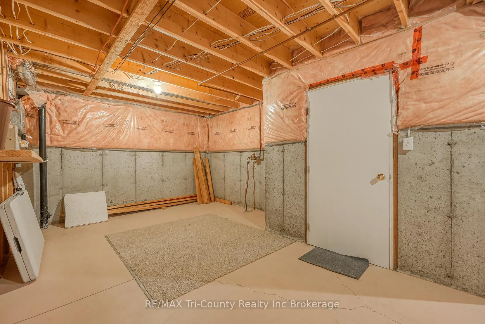Photo 37 of 14 Yeager Avenue, Norfolk, Simcoe — HOMEH